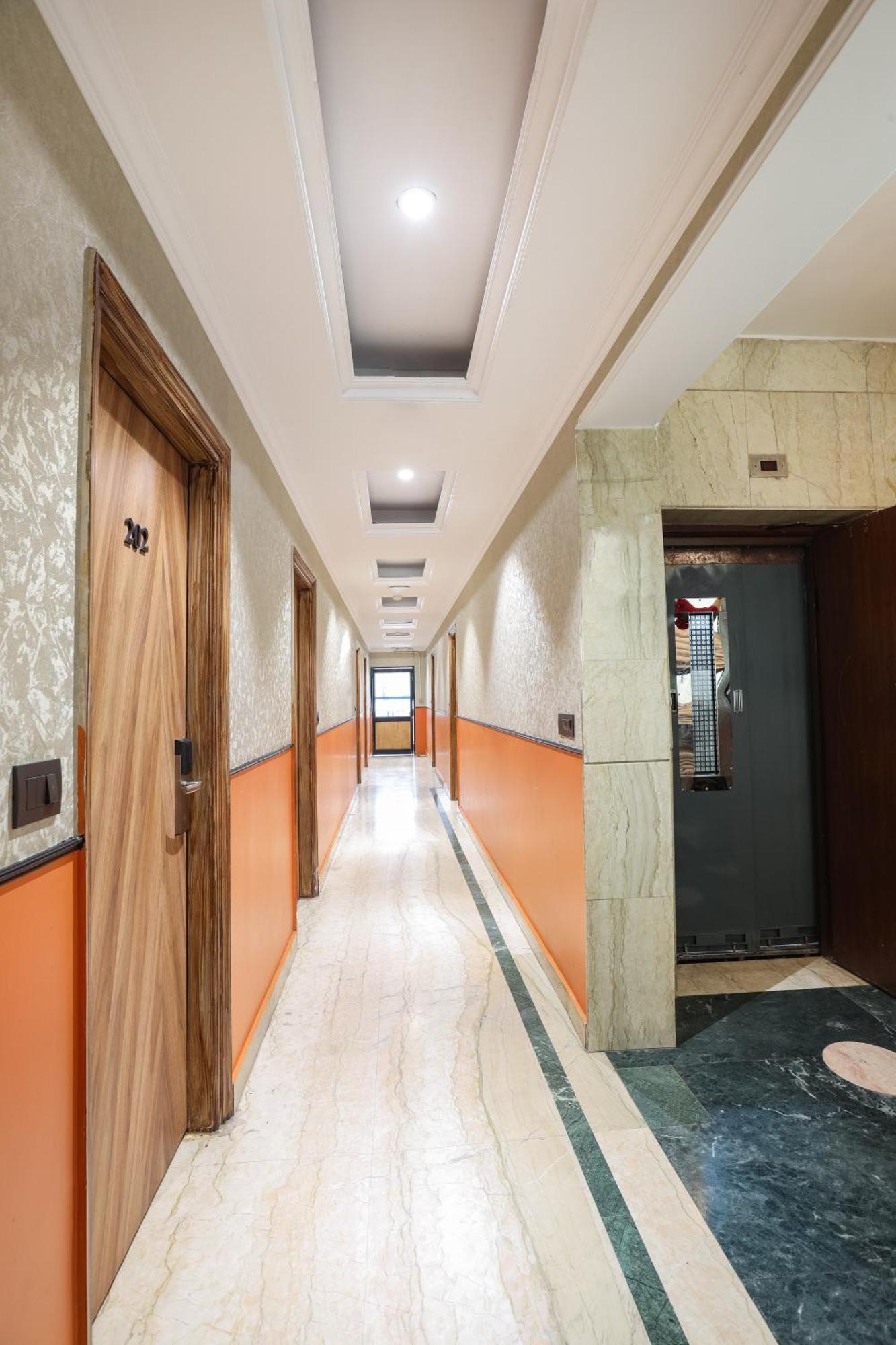 The Orion Express - East Of Kailash Hotel 3*